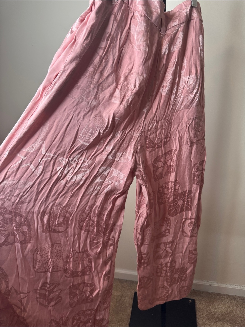 Free People Pink Wide-Leg Pants with Subtle Floral Print - Picture 6 of 6